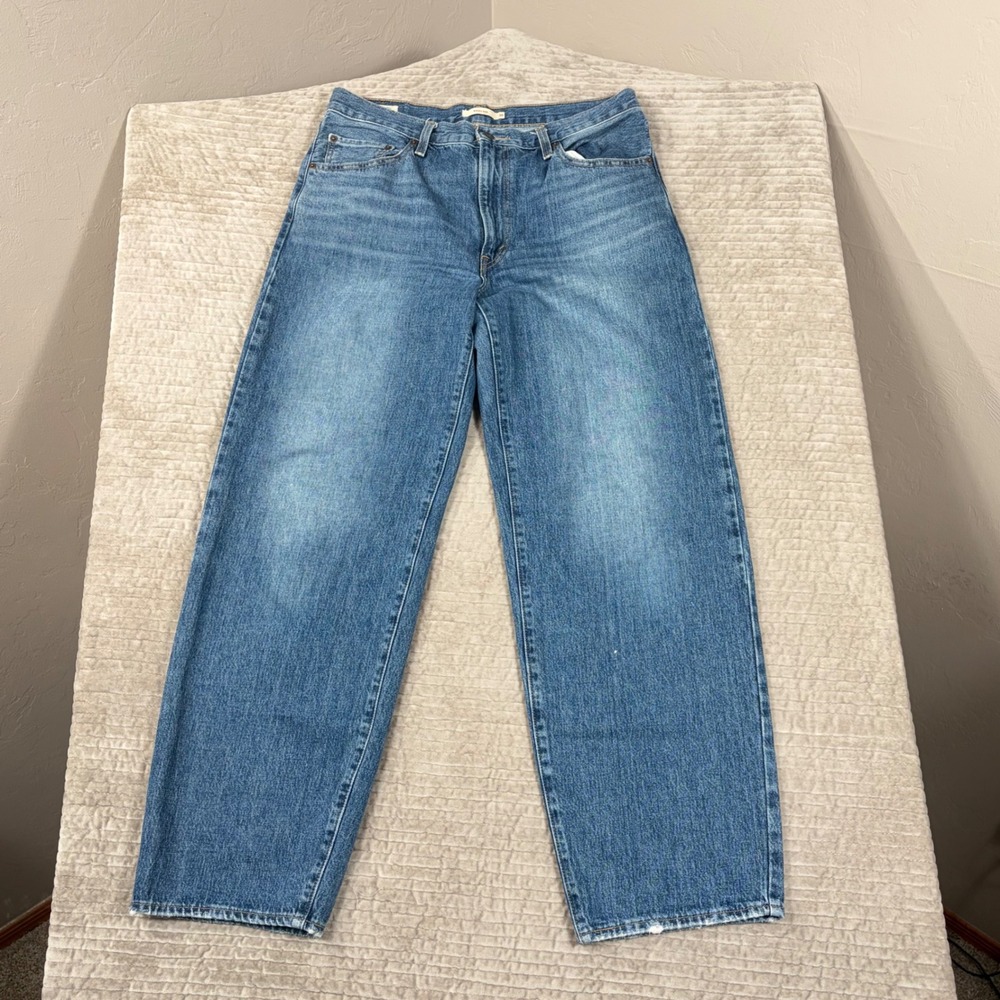 Levis Baggy Dad Jeans Medium Wash Blue Wide Leg A3494-0028 Size 30x32
